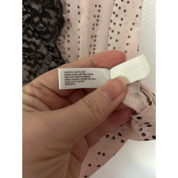 The Limited Women's Light Pink Black Micro Dot Blouse Lace Sheer V-Neck Medium - Picture 7 of 11